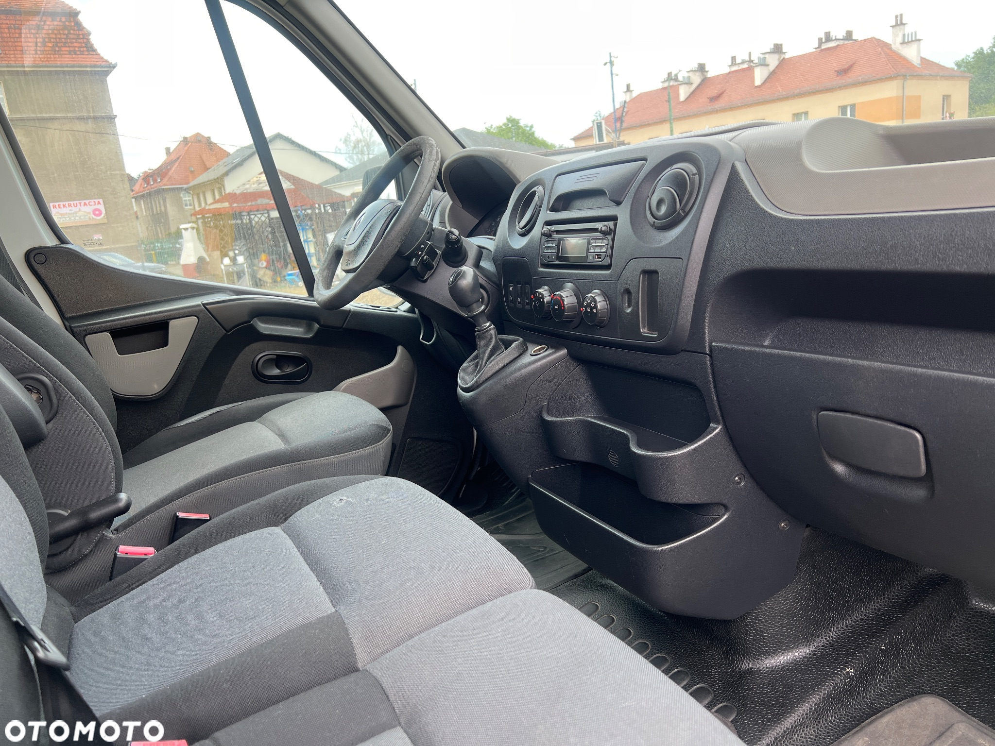 Ford TRANSIT DOKA 7-osobowy - 16