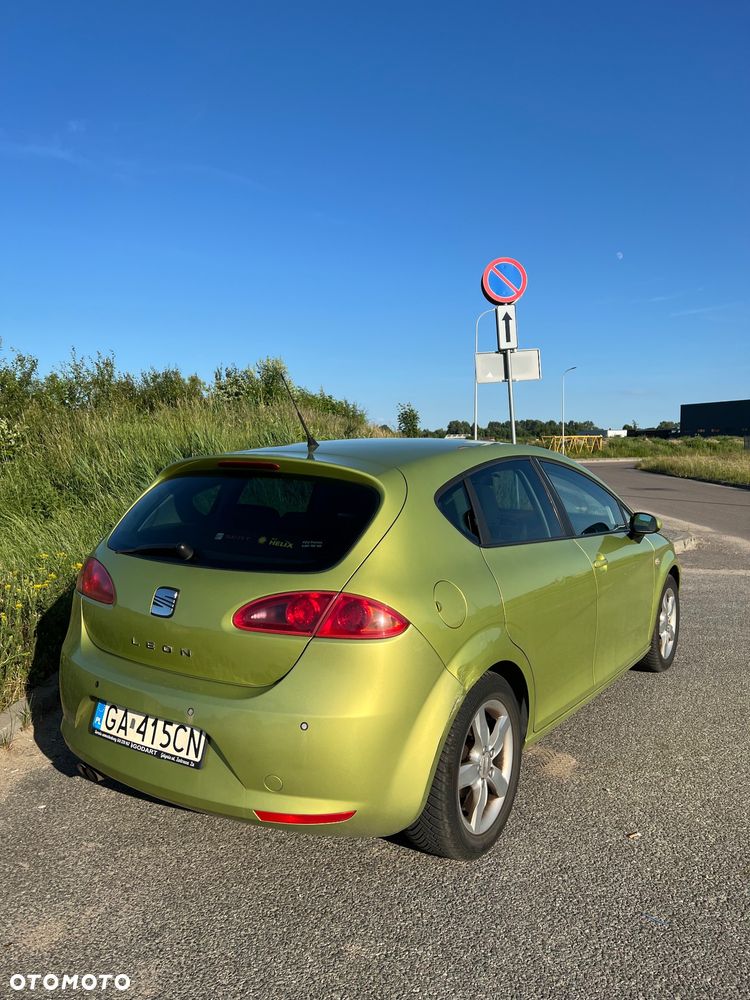 Seat Leon 1.8 TSI Stylance - 4