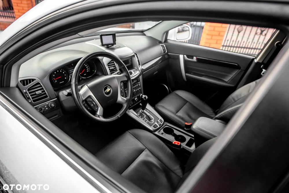 Chevrolet Captiva 2.4 AWD Automatik LT+ - 16