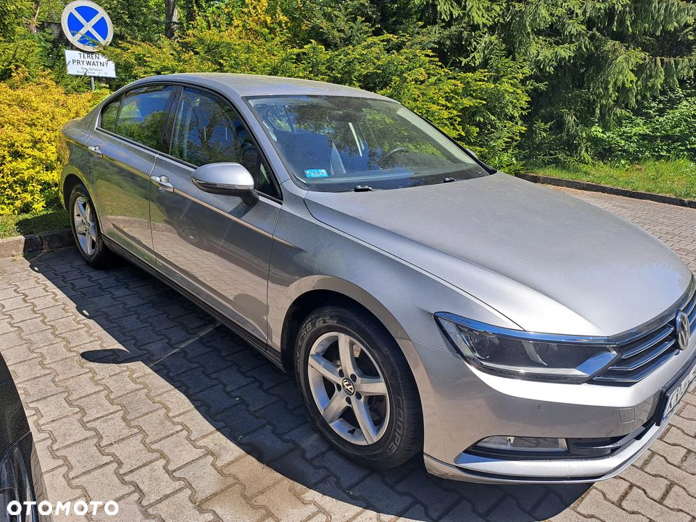 Volkswagen Passat - 13