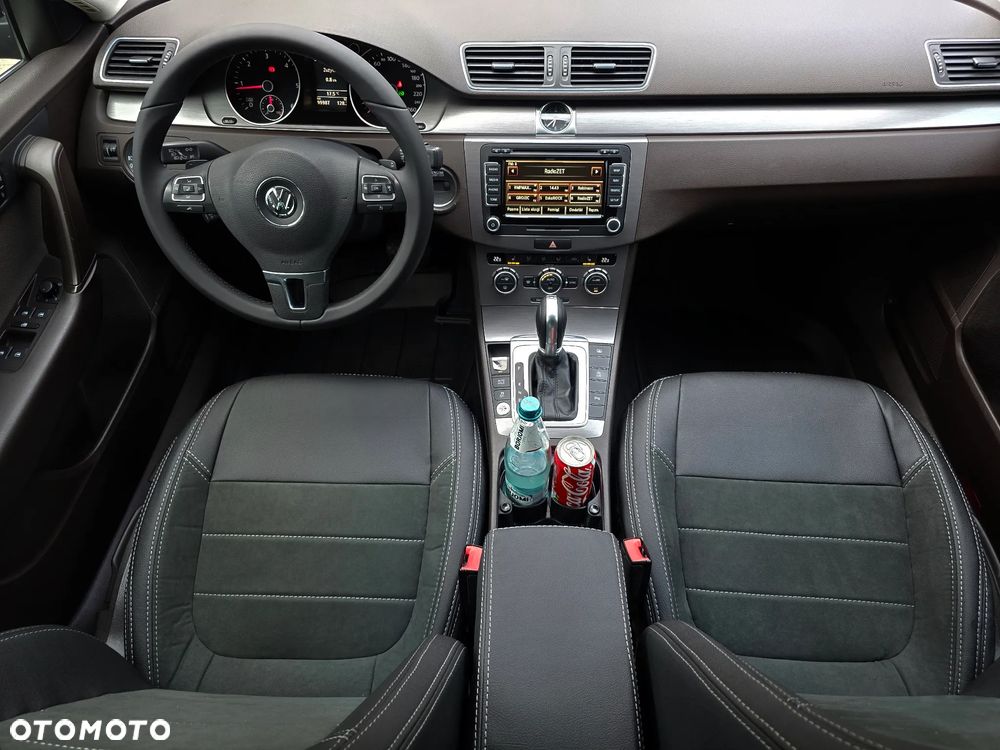 Volkswagen Passat 2.0 TDI Comfortline DSG - 23