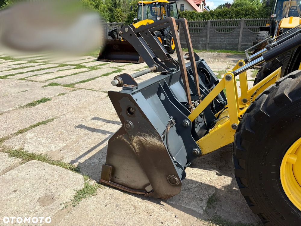 New Holland B115C - 26