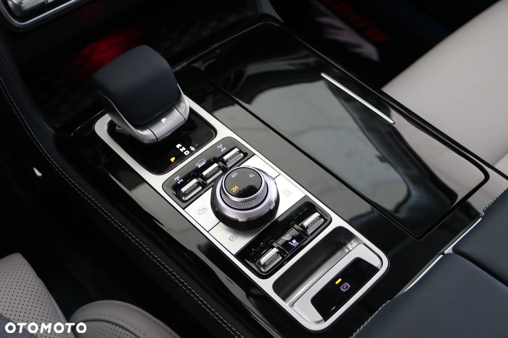 BAIC BJ60 mHEV Flagship 4x4 - 5