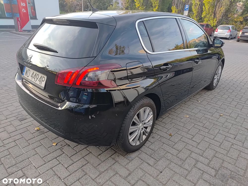 Peugeot 308 - 5