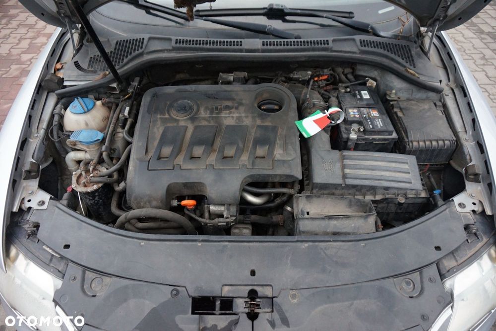 SKODA SUPERB II 3T KOMBI 2013 LA7W 2.0 TDI CFFB 140KM MTZ SREBRNY na części - 9