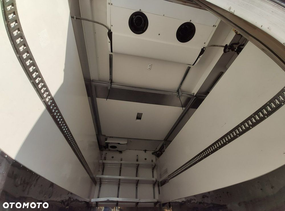 Iveco Daily 72C18 Mroźnia Ściana Grodziowa Podwójny Parownik - 28