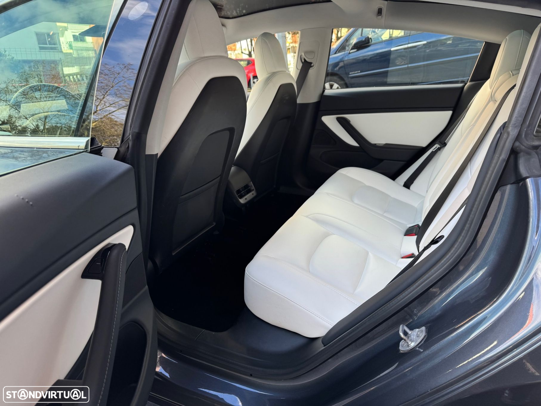 Tesla Model 3 Standard Range Plus RWD - 14