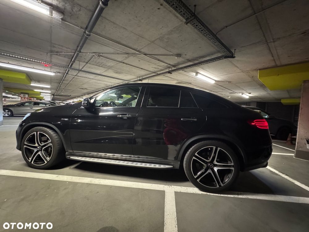 Mercedes-Benz GLE AMG Coupe 43 4-Matic - 9