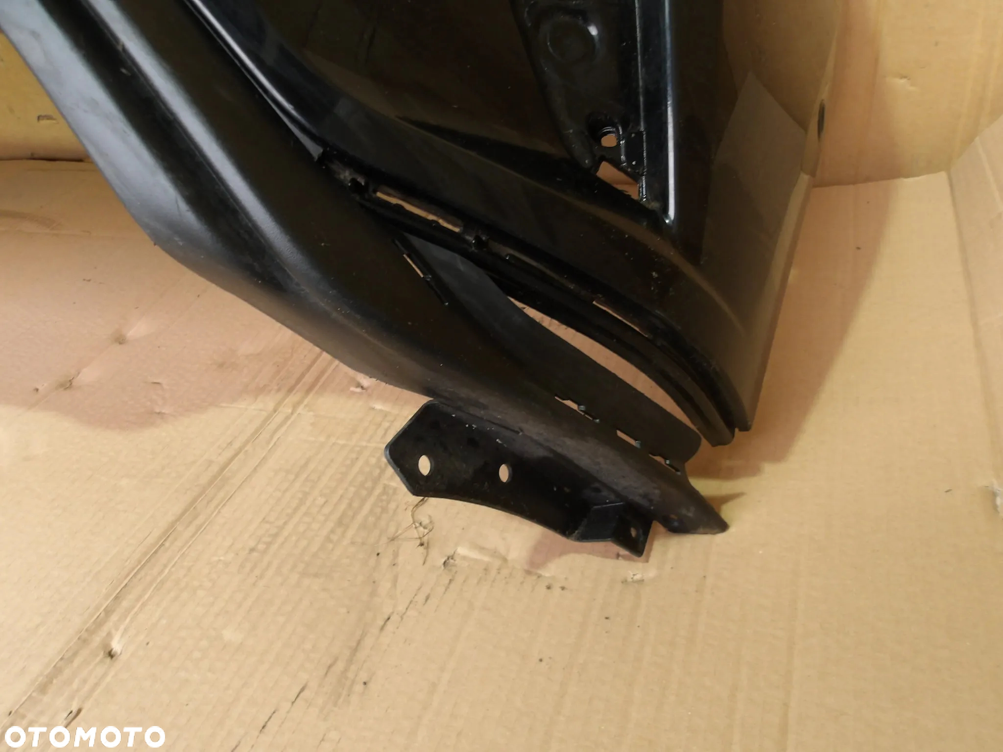 ZDERZAK TYLNY TYL FORD FOCUS MK4 HB ST 6PDC - 8