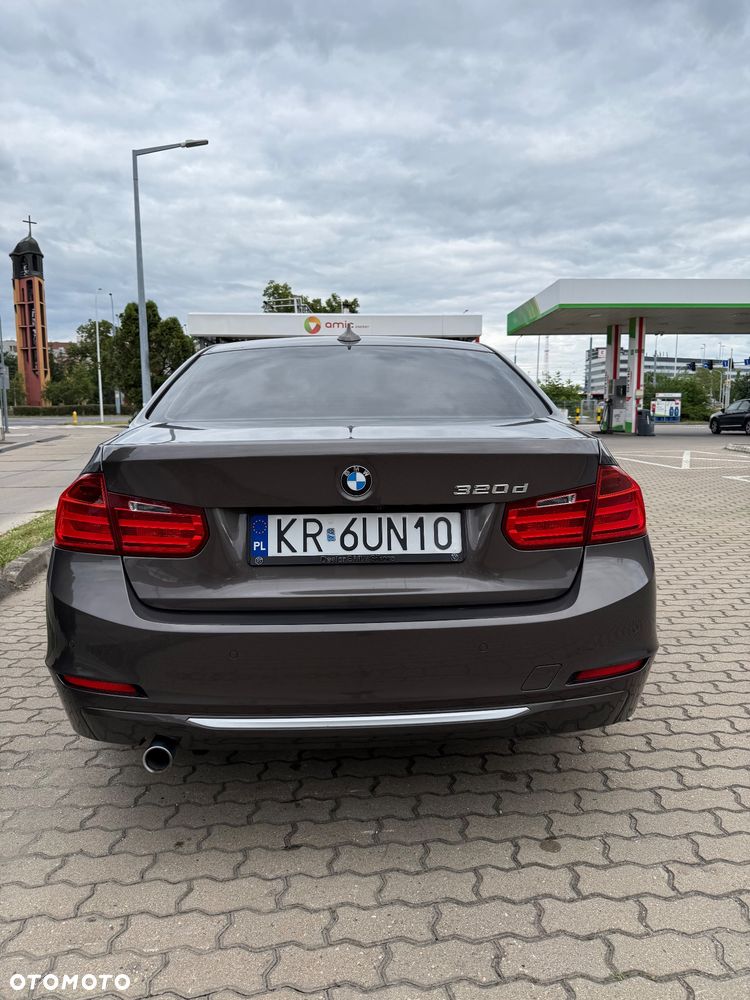 BMW Seria 3 - 10