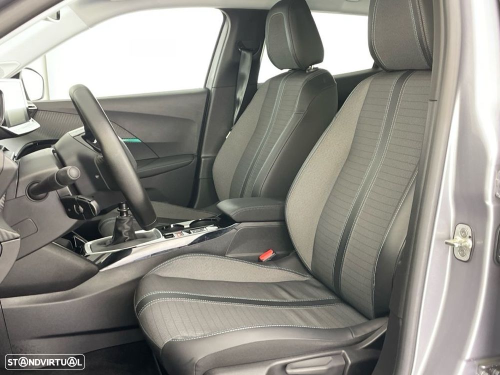 Peugeot 2008 1.2 PureTech Allure Pack - 17