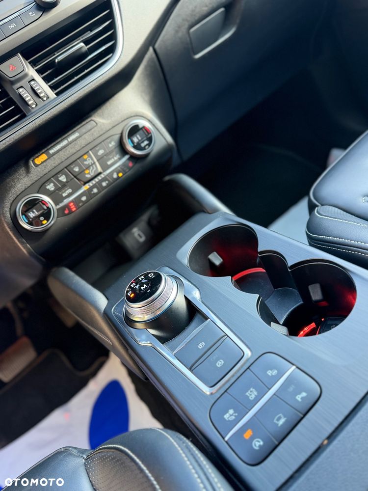 Ford Focus 2.0 EcoBlue Vignale - 23