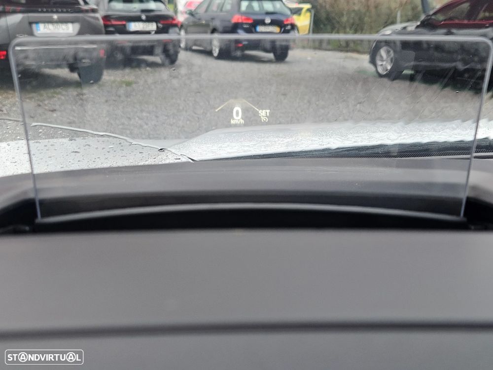 Ford Kuga 1.5 TDCi EcoBlue ST-Line - 32