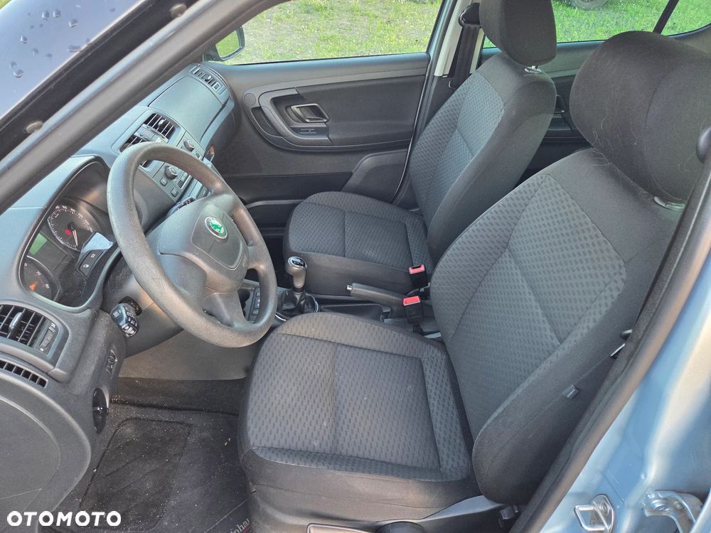 Skoda Fabia 1.2 HTP Elegance - 8