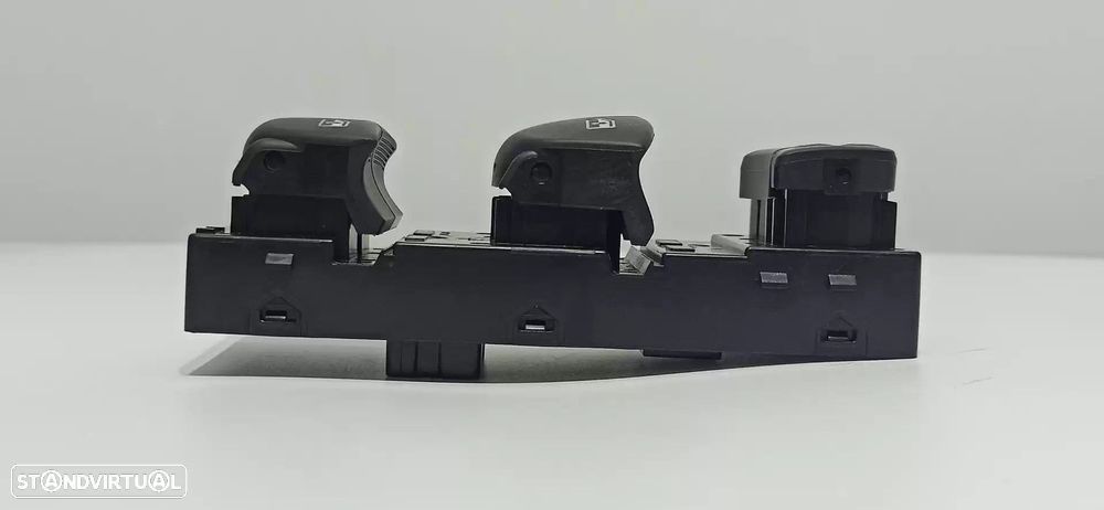 COMANDO ELEVADOR DE VIDRO FRONTAL ESQUERDO NISSAN QASHQAI II TODO TERRENO, FECHA... - 2