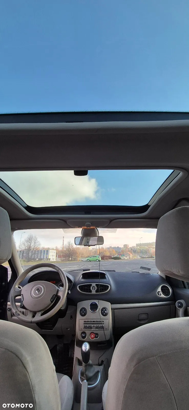 Renault Clio - 8