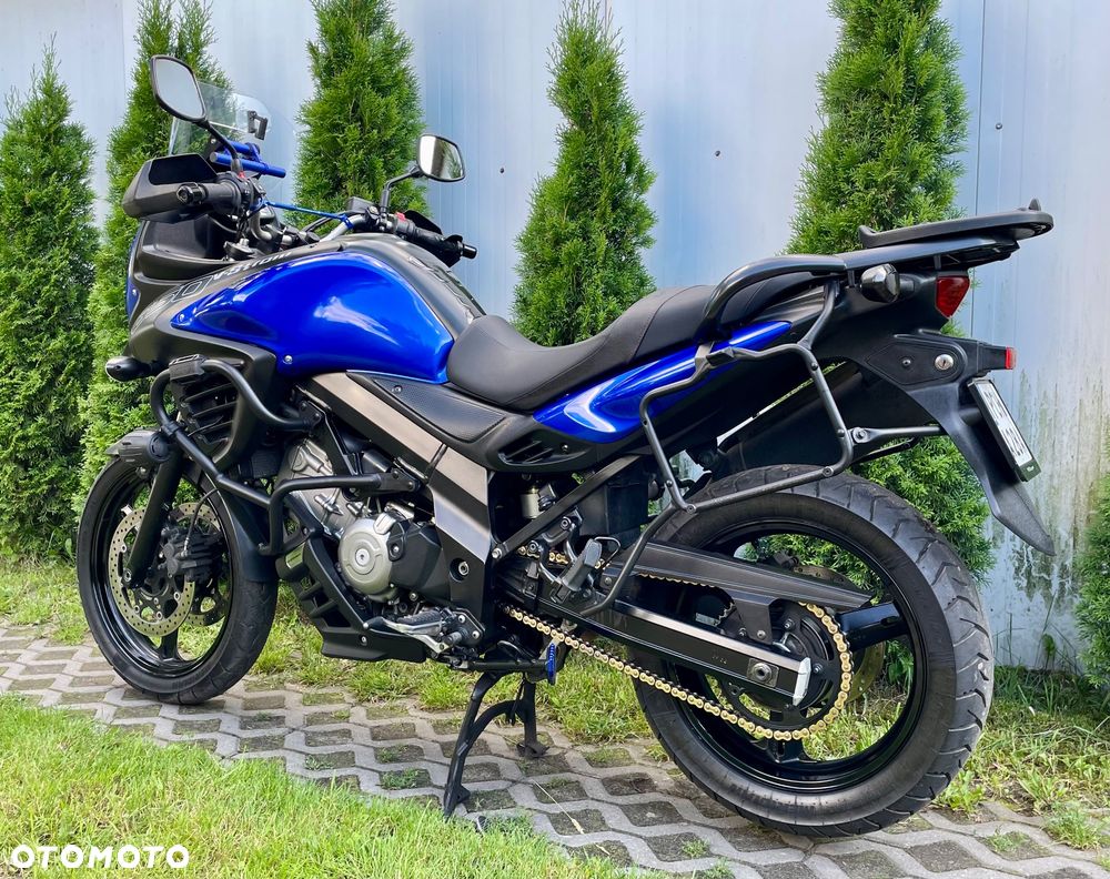 Suzuki V-STROM - 36