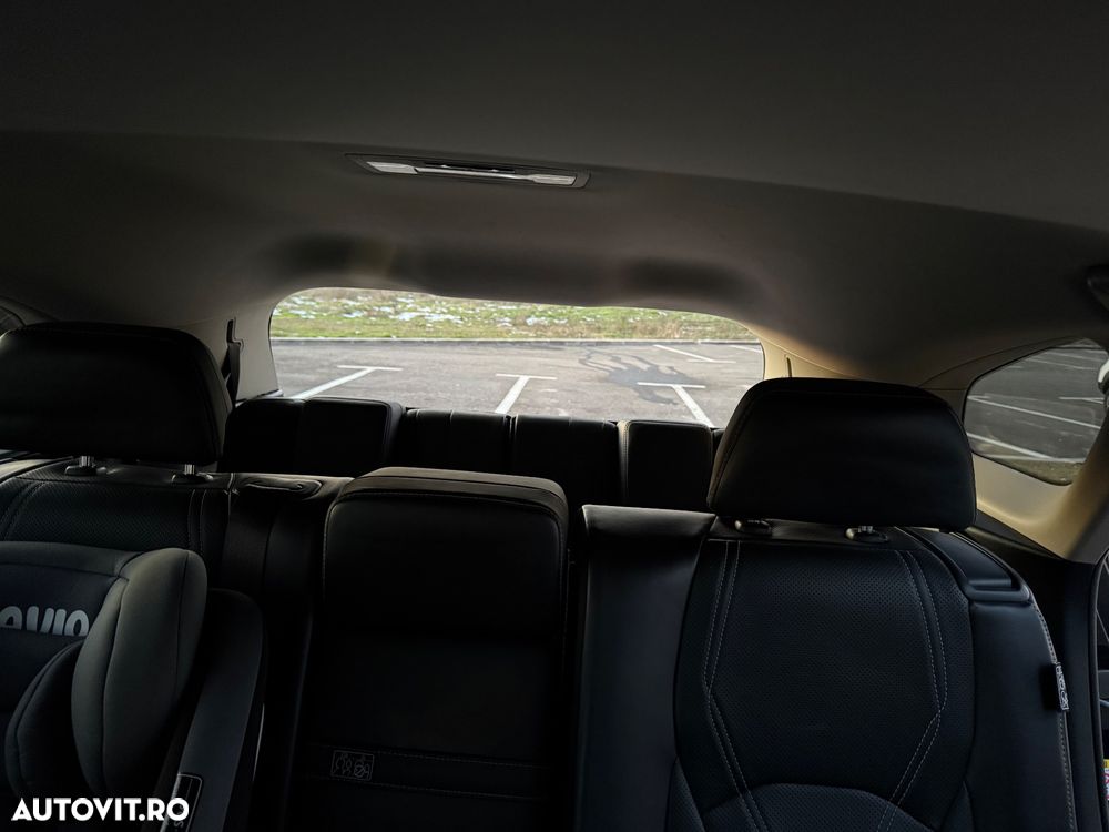 Lexus Seria RX 450hL (hybrid) - 12