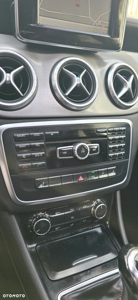 Mercedes-Benz GLA - 20