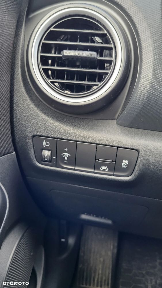 Hyundai Kona 1.6 T-GDI Style DCT - 10