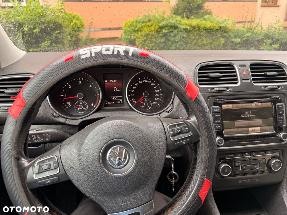 Volkswagen Golf 2.0 TDI Highline - 8