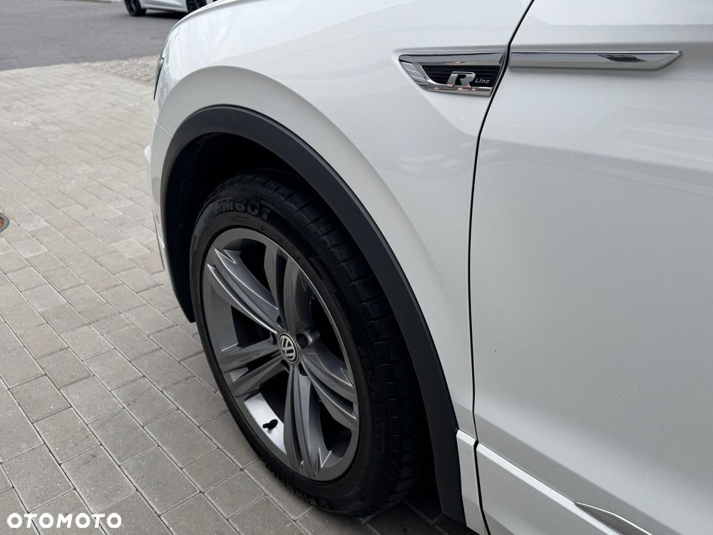 Volkswagen Tiguan Allspace - 12