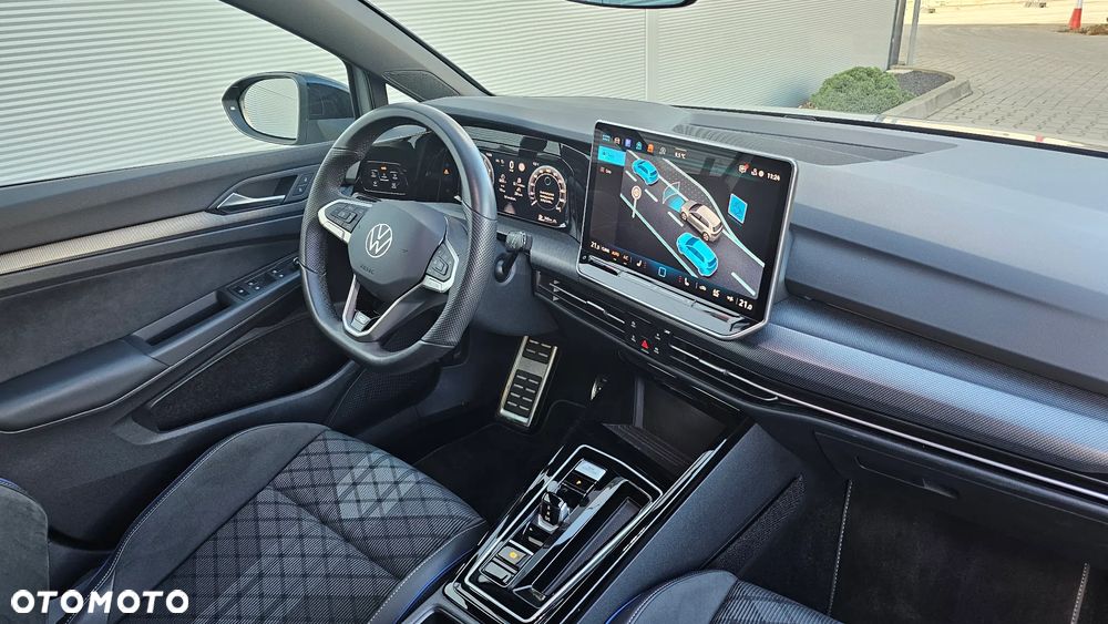 Volkswagen Golf 1.5 eTSI mHEV R-Line Plus DSG - 19