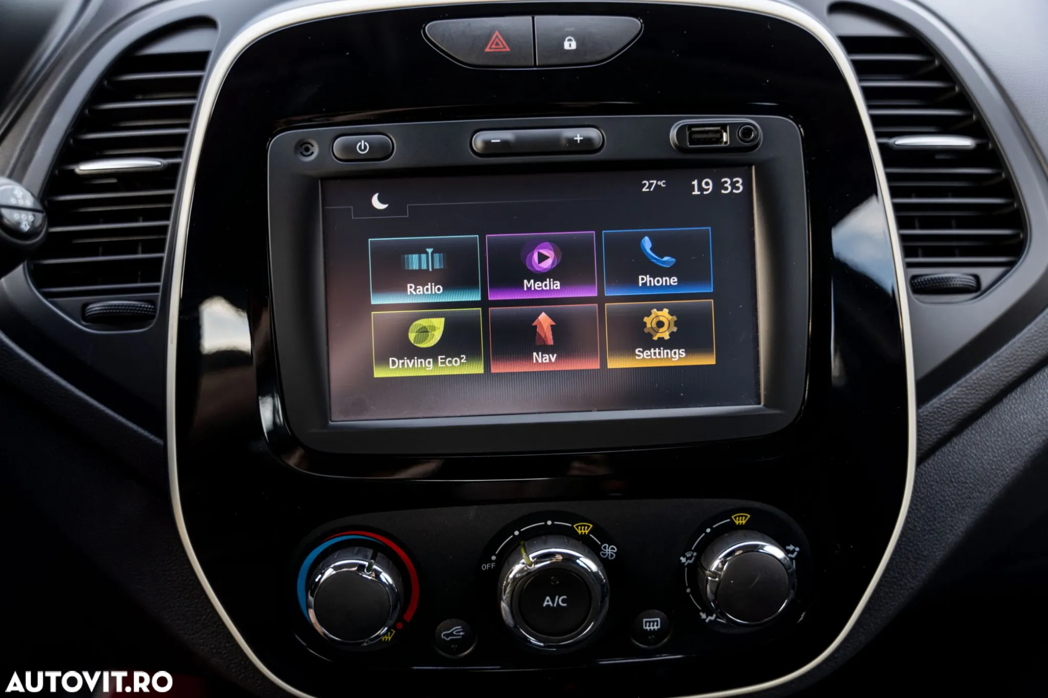 Renault Captur dCi EDC Zen - 19