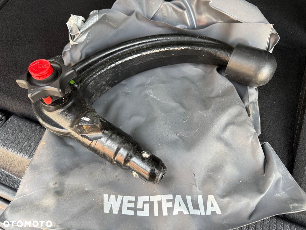 Peugeot 5008 BlueHDI 130 EAT8 Allure Business-Paket - 40