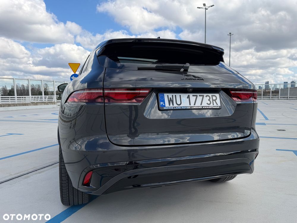 Jaguar F-Pace - 10