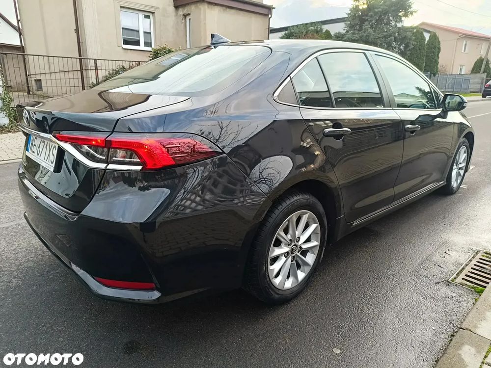 Toyota Corolla 1.6 Comfort - 12