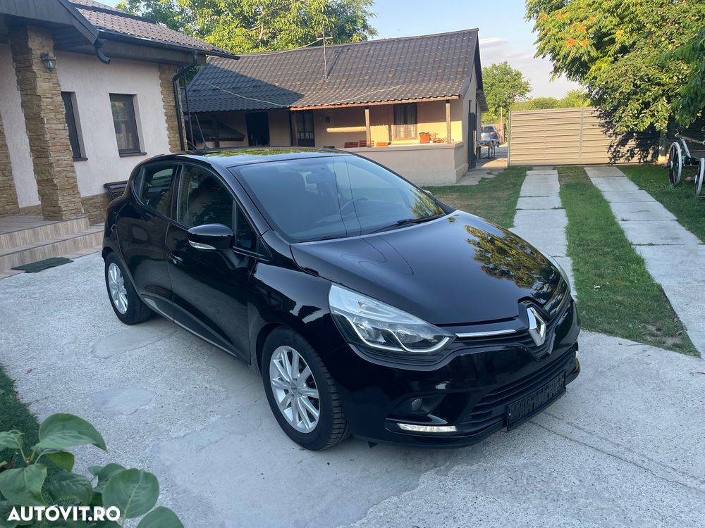 Renault Clio - 2