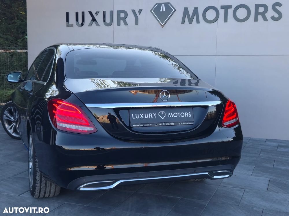 Mercedes-Benz C 180 (BlueTEC) d 7G-TRONIC Exclusive - 27