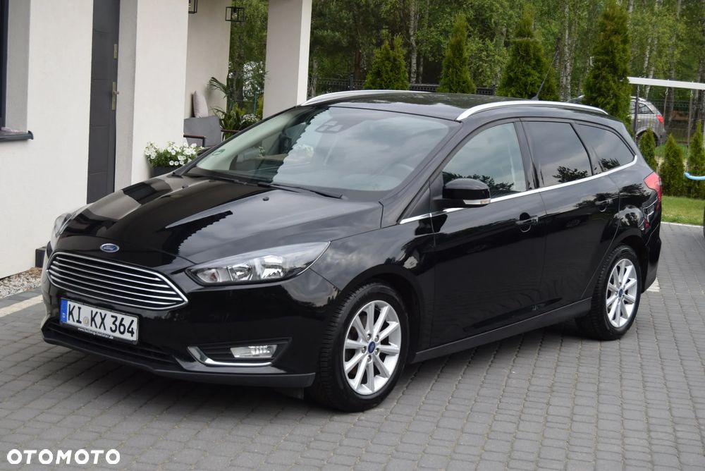 Ford Focus 1.0 EcoBoost Titanium - 3