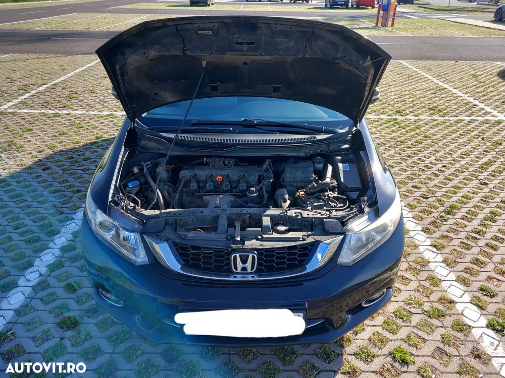 Honda Civic 1.8 MT ES - 6