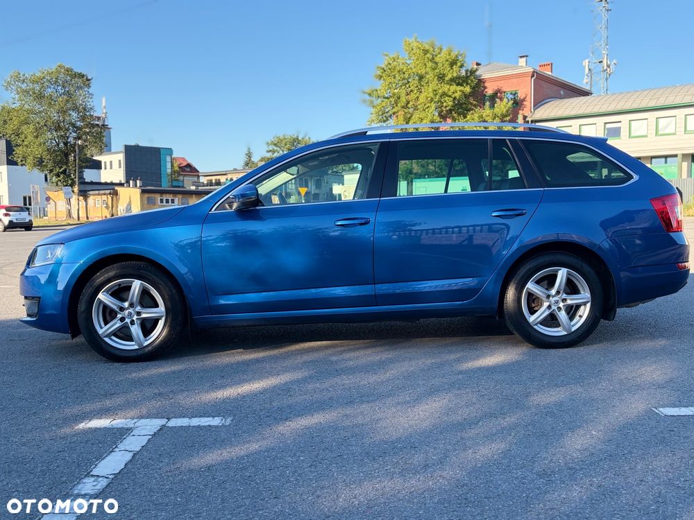 Skoda Octavia 1.6 TDI 4x4 Ambition - 8