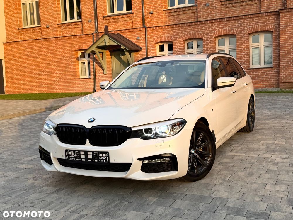 BMW Seria 5 520d M Sport - 1