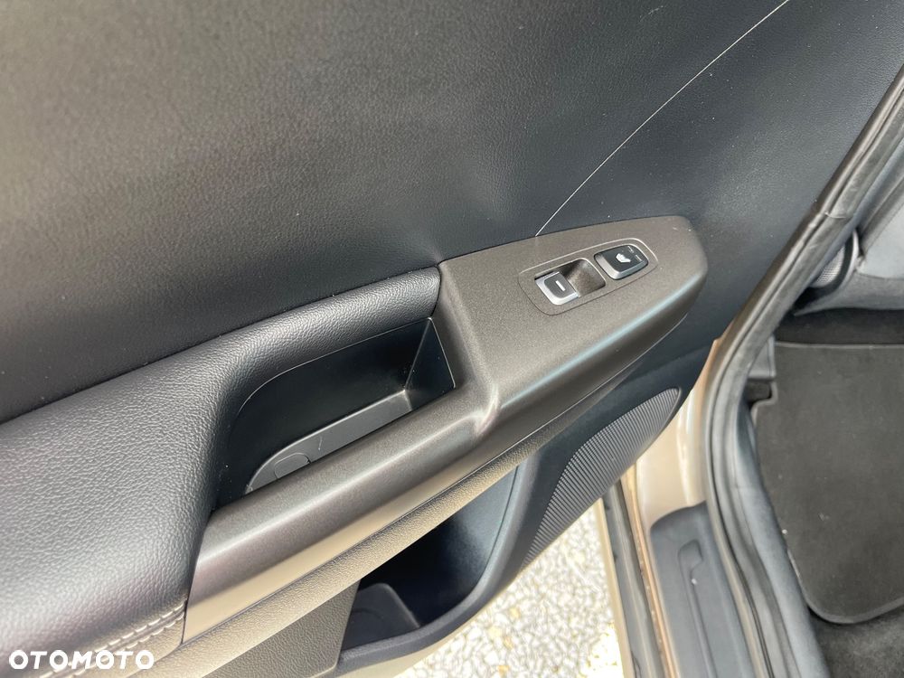 Kia Sportage 1.6 GDI 2WD VISION - 25