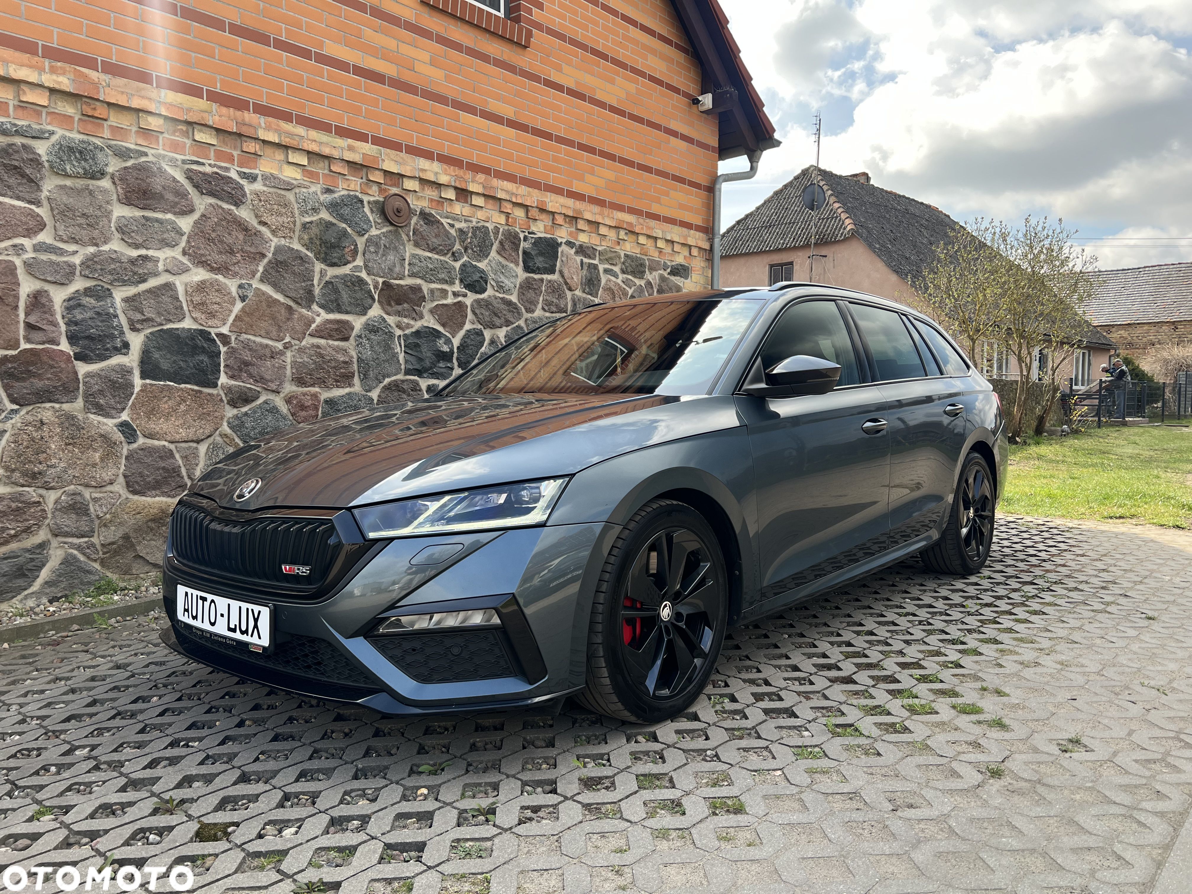 Skoda Octavia 2.0 TSI RS 245 DSG - 1
