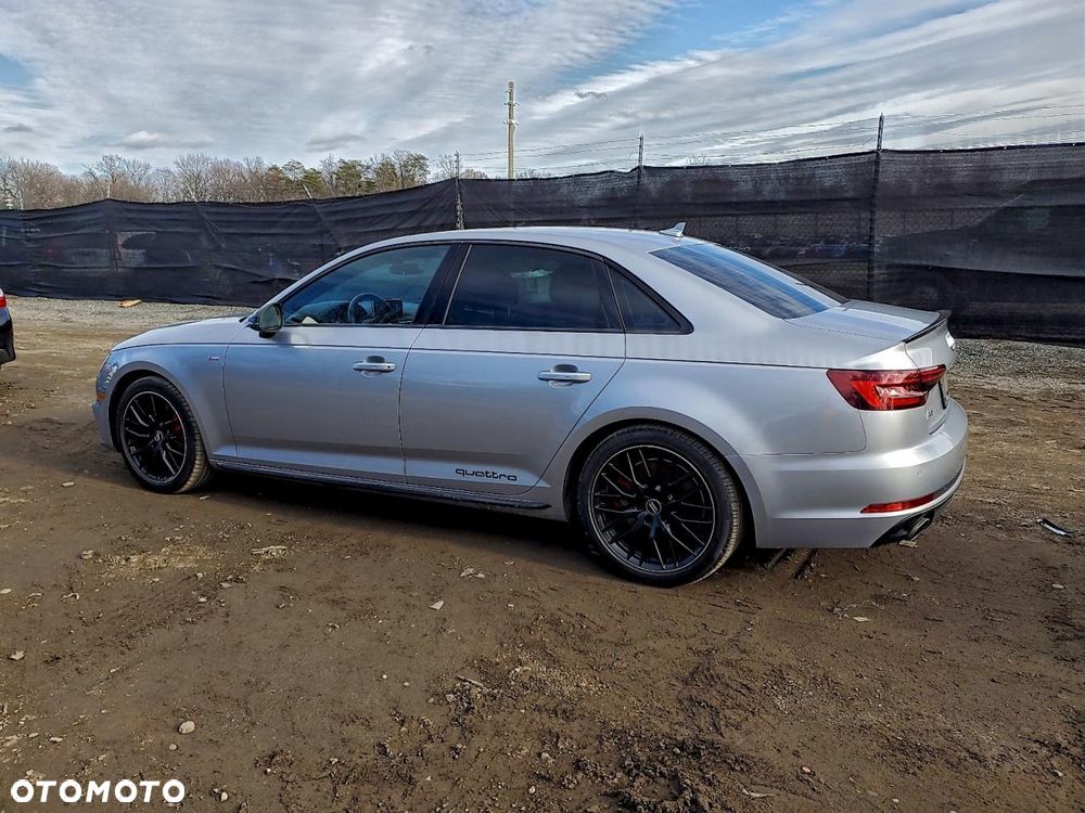 Audi A4 Limousine 2.0 TFSI quattro S tronic design - 3