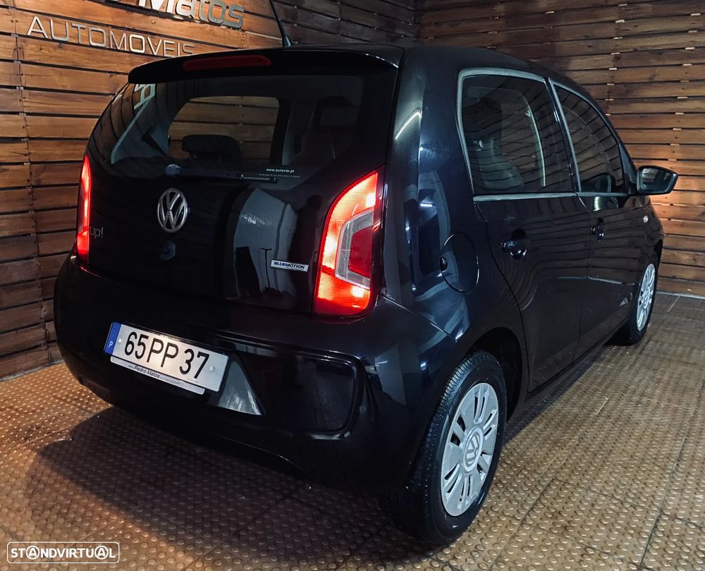 VW Up! 1.0 BlueMotion Move Auto - 2
