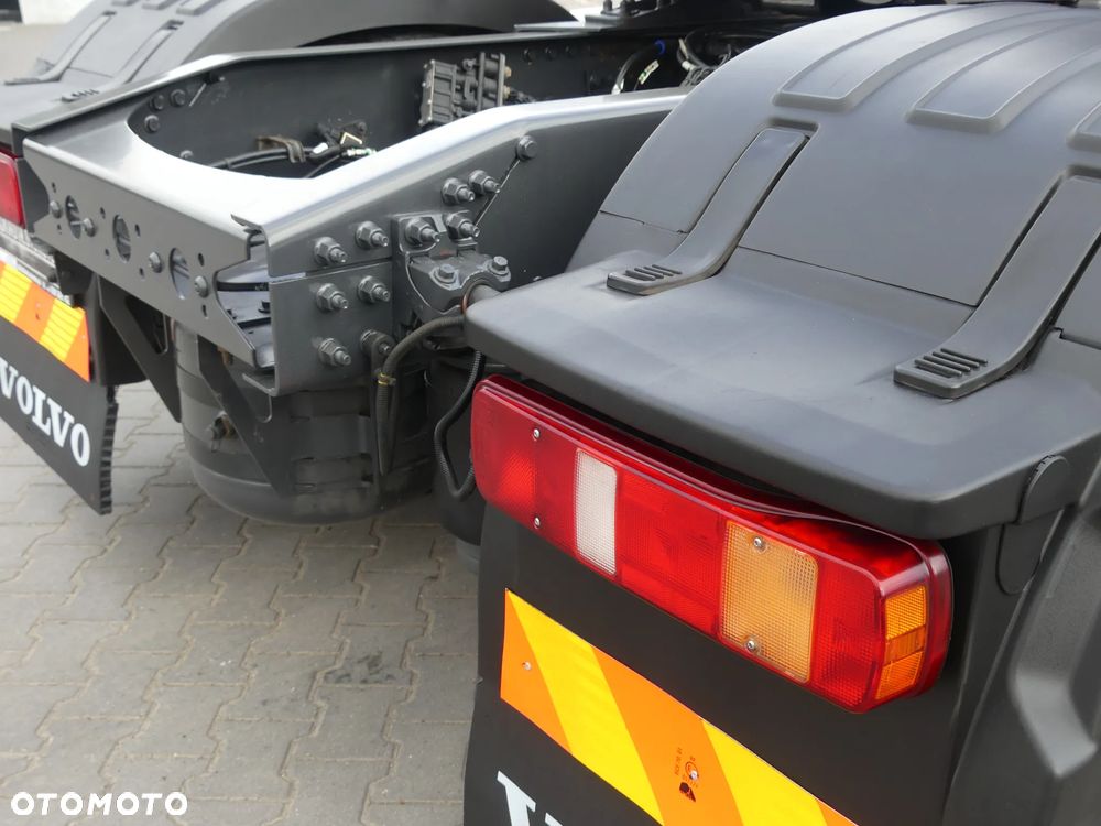 Volvo FH4 460 / EURO 6 / AUTOMAT / HYDRAULIKA / XL / - 18