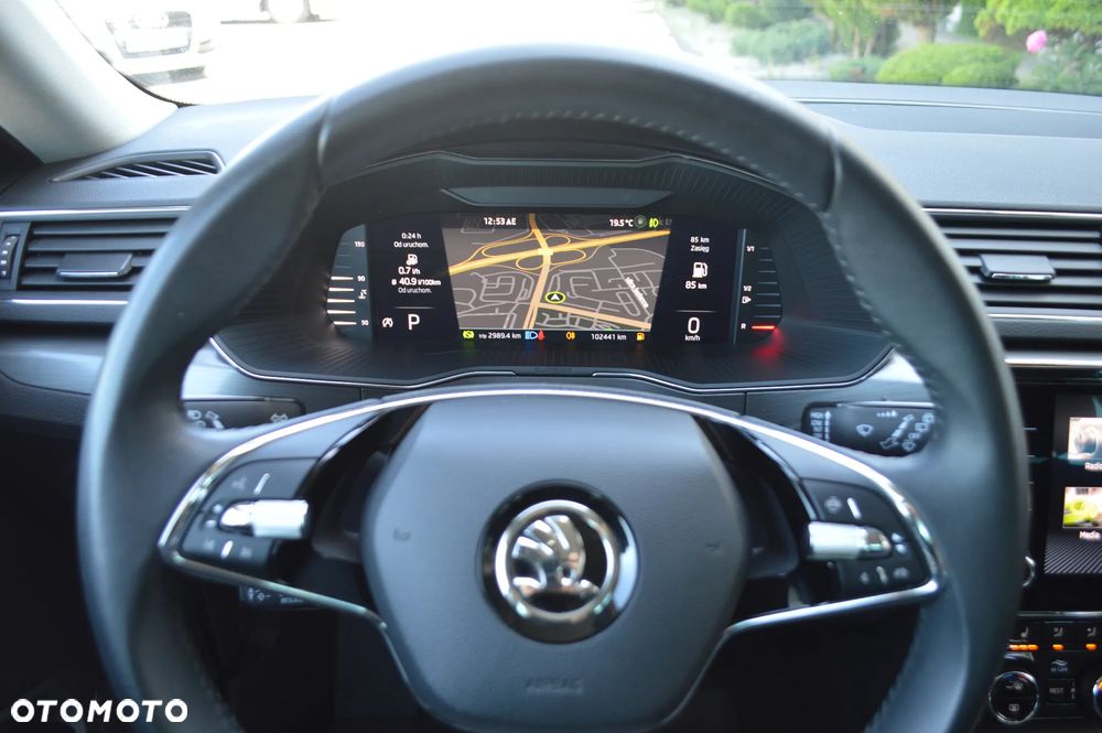 Skoda Superb 2.0 TDI SCR 4x4 Style DSG - 19