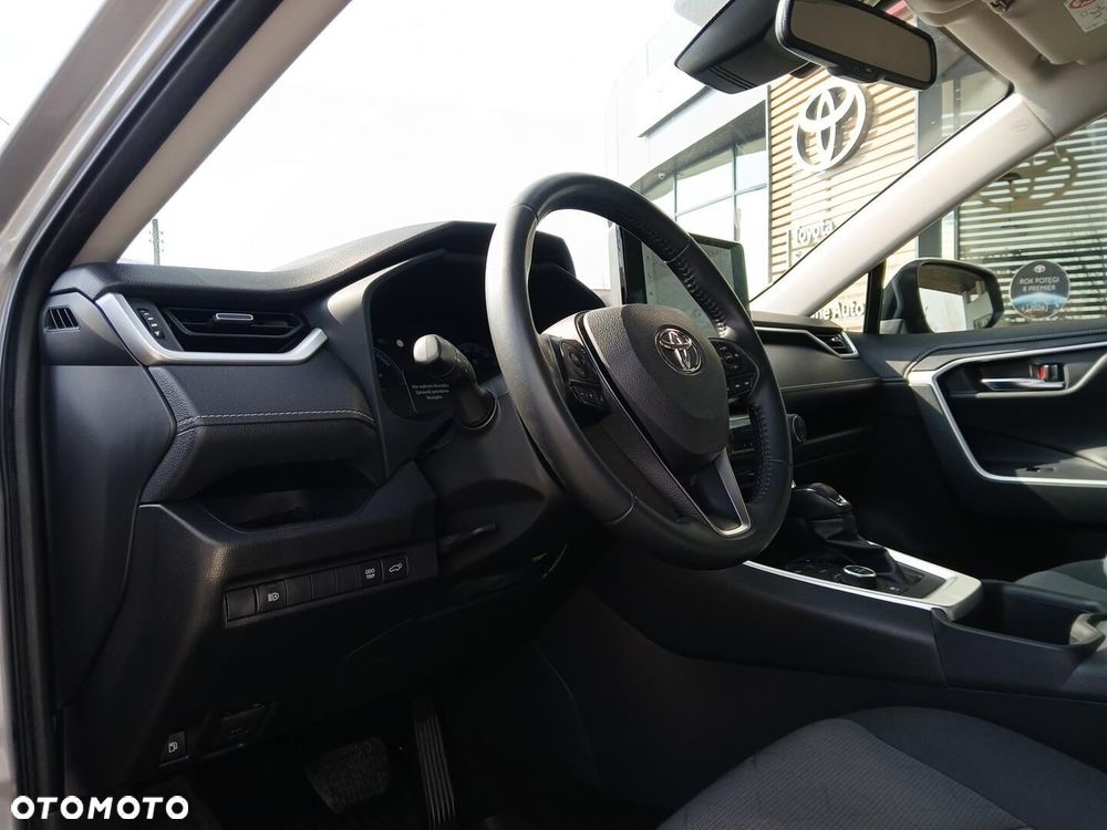 Toyota RAV4 - 19