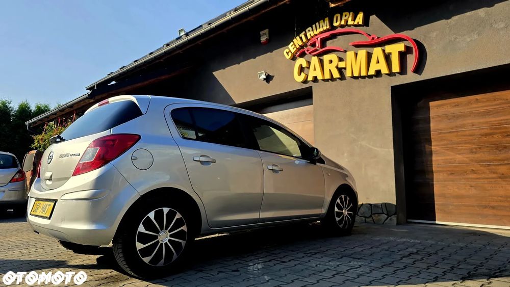 Opel Corsa 1.4 16V Innovation - 5