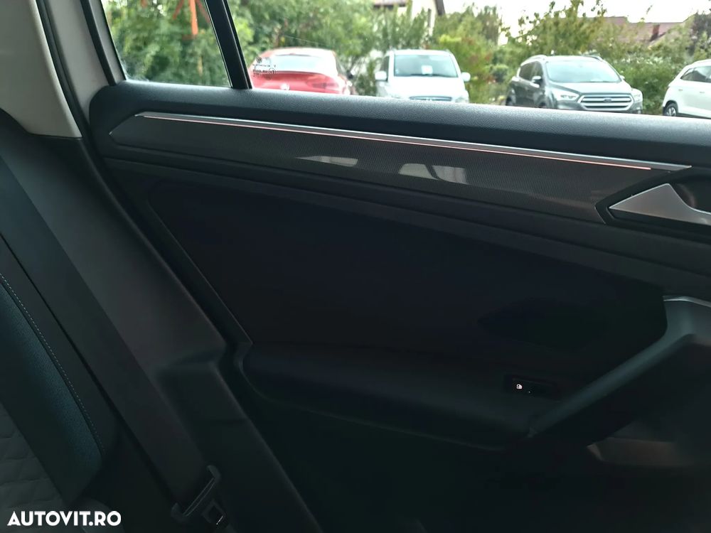 Volkswagen Tiguan 2.0 TDI SCR DSG IQ.DRIVE - 25