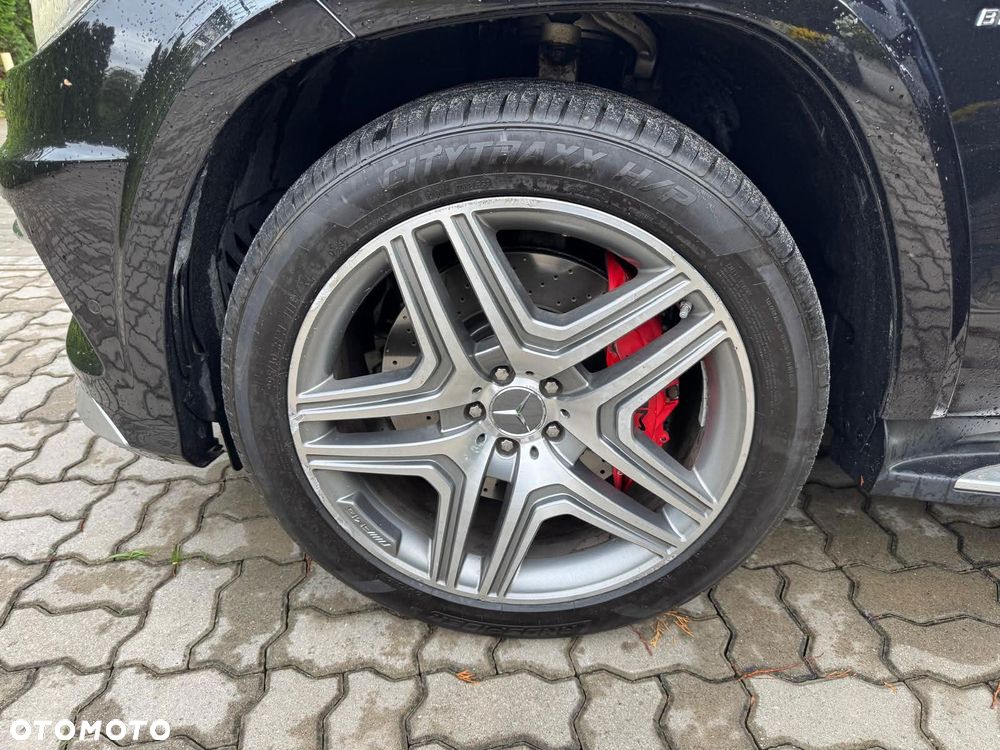 Mercedes-Benz GL - 9