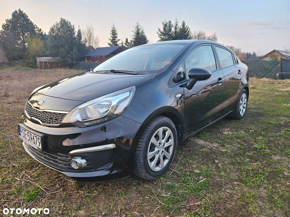 Kia Rio 1.4 L - 2