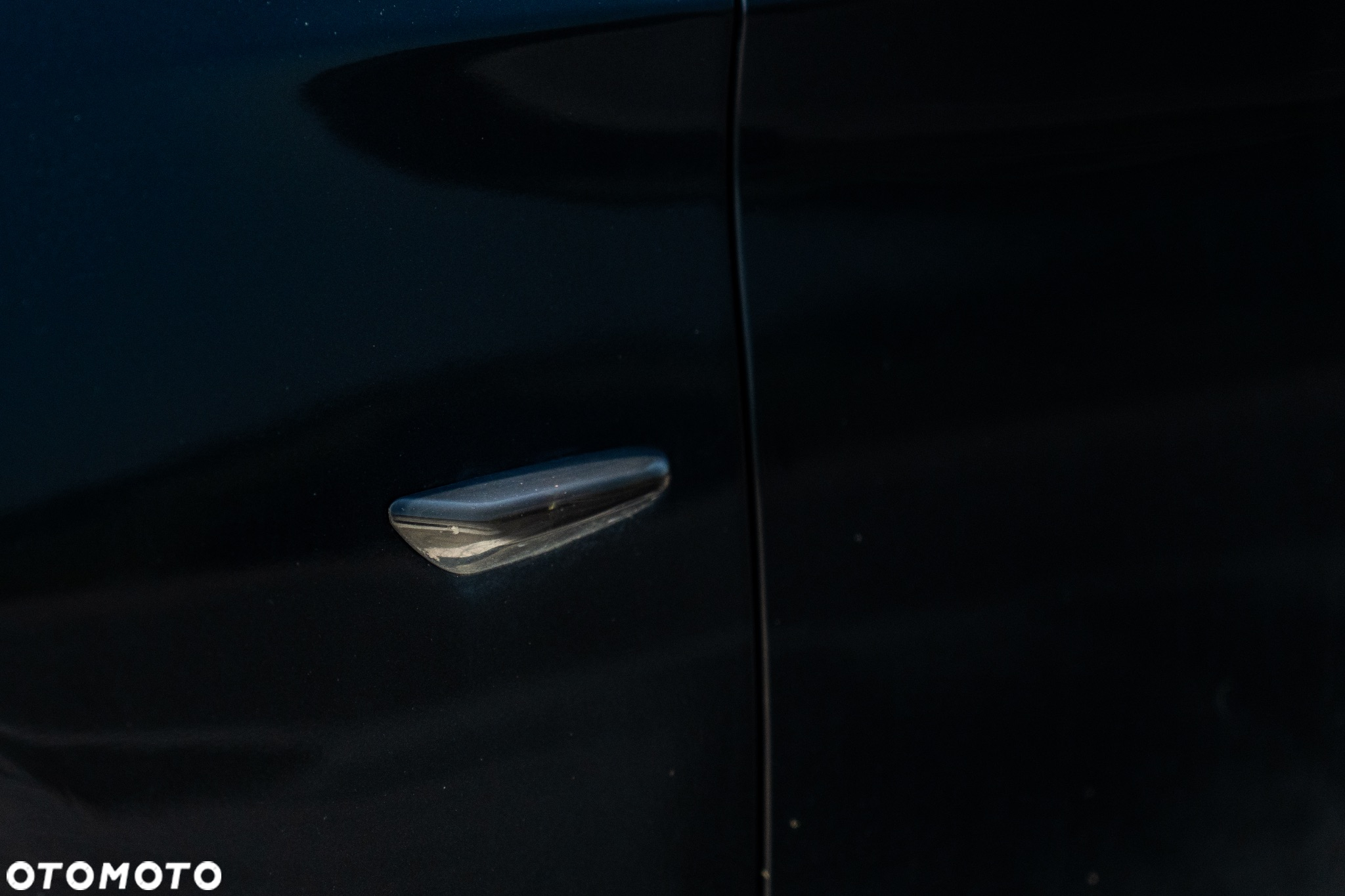 BMW Seria 3 318d - 16