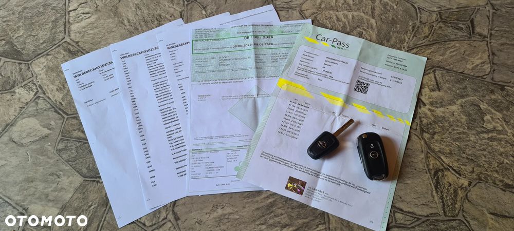 Opel Astra 1.4 T Dynamic S&S - 36